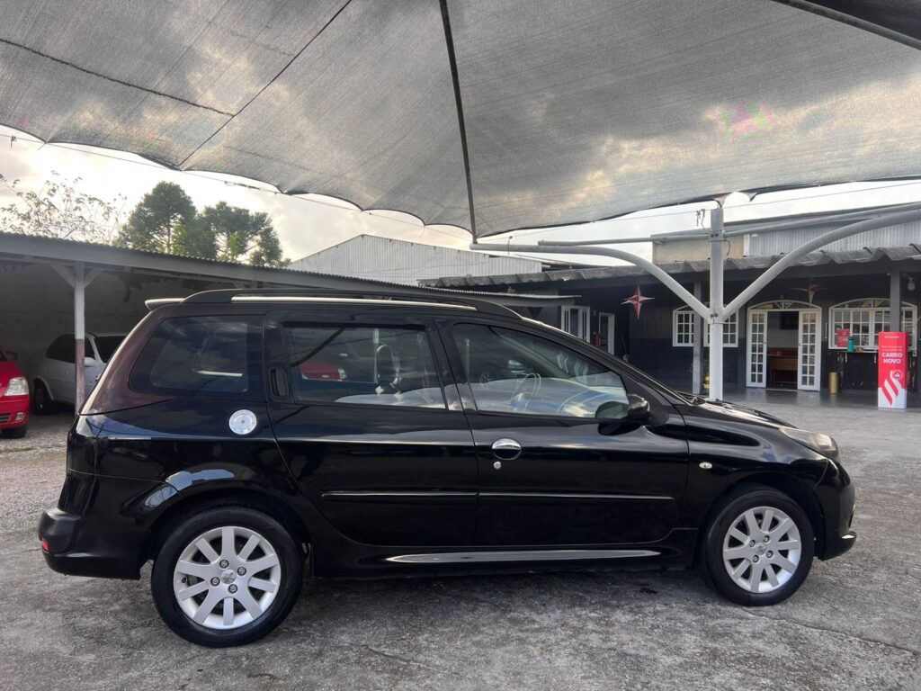 207 SW 1.6 COMPLETA